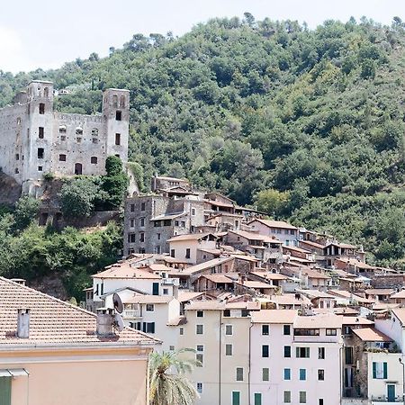 Dussaiga - Camera Del Fiordaliso Dolceacqua Bagian luar foto